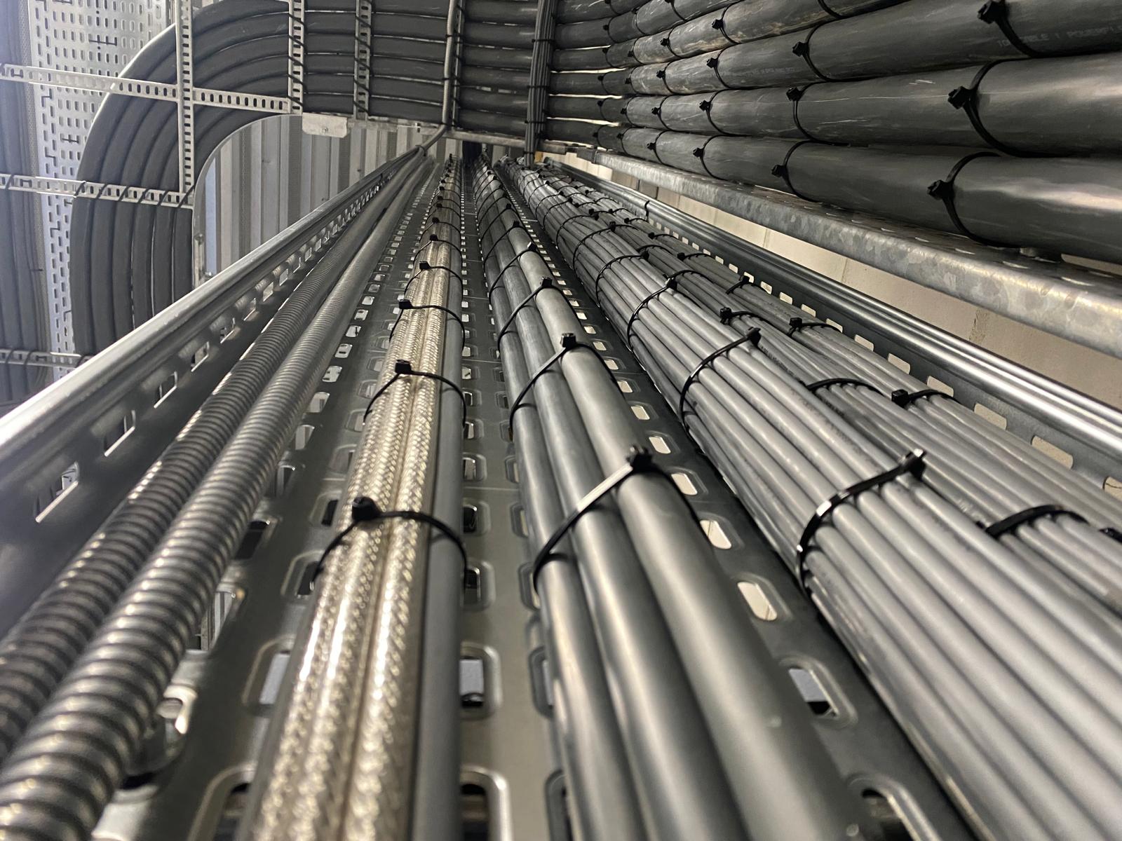 Kabelgoten en kabels